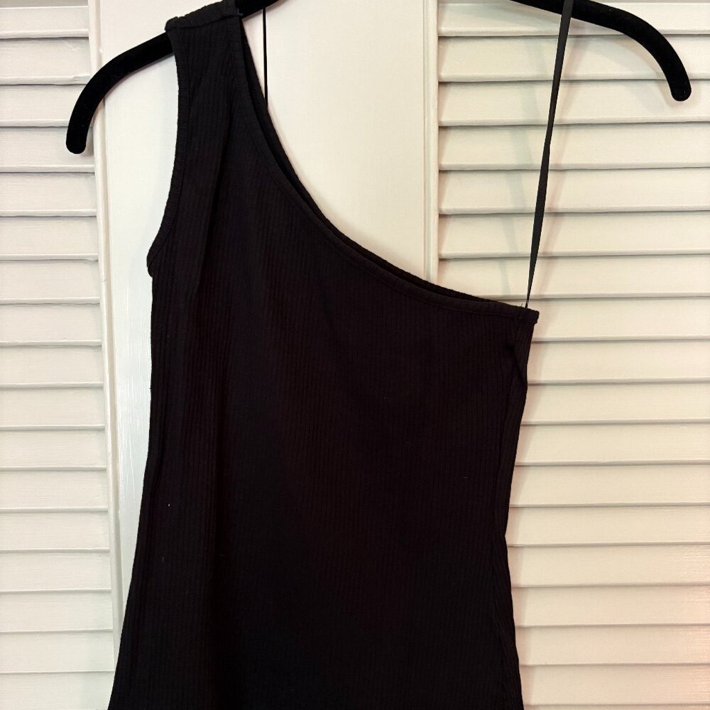 Anthropologie Black One-Shoulder Tank | Size S | Chic & Flattering